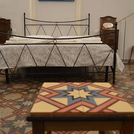 Bed, Book & Breakfast Landolina Catania