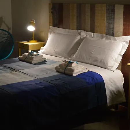 Bed, Book & Breakfast Landolina Bed and breakfast 4*