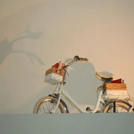 Bed, Book & Breakfast Landolina Bed and breakfast 4*