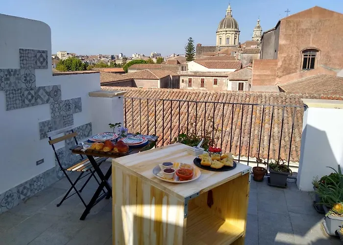 Bed & Breakfast Bed, Book & Breakfast Landolina 4*